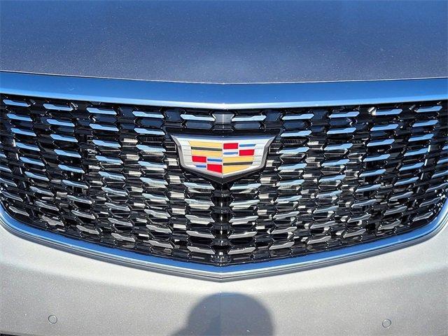 new 2025 Cadillac XT5 car, priced at $51,990