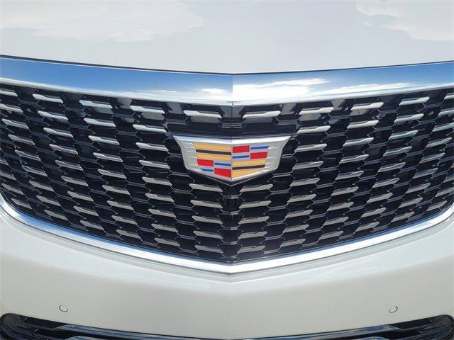 new 2025 Cadillac XT5 car, priced at $41,731