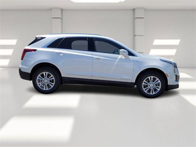 new 2025 Cadillac XT5 car, priced at $44,915