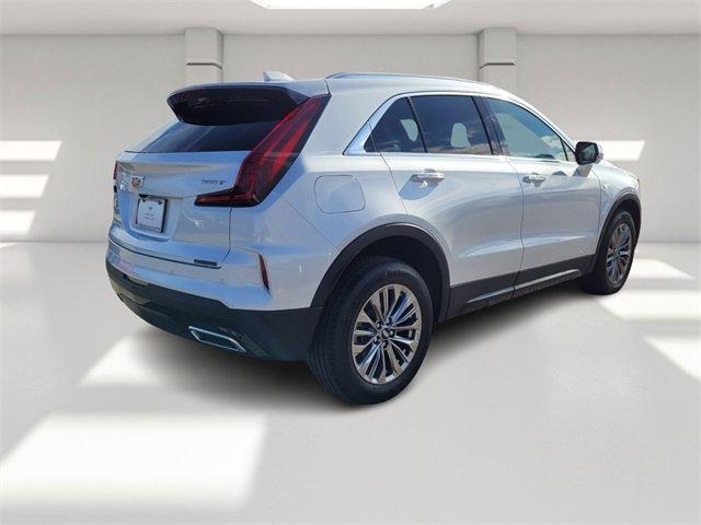 new 2025 Cadillac XT4 car, priced at $45,390