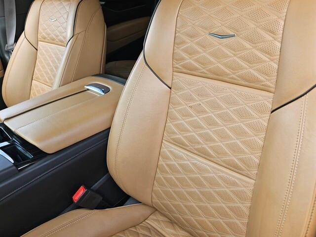 used 2021 Cadillac Escalade ESV car, priced at $60,931