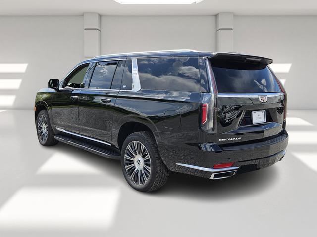 used 2021 Cadillac Escalade ESV car, priced at $60,931