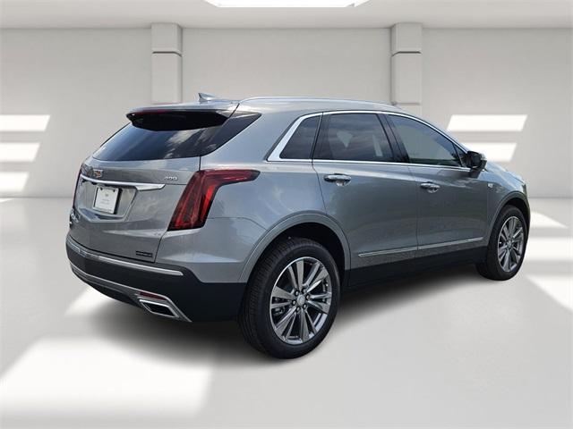 new 2025 Cadillac XT5 car, priced at $54,385