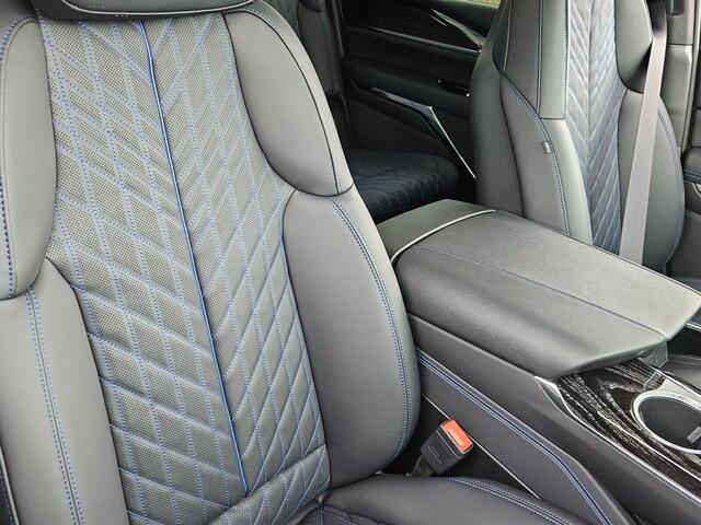 new 2025 Cadillac Escalade IQ car, priced at $134,485