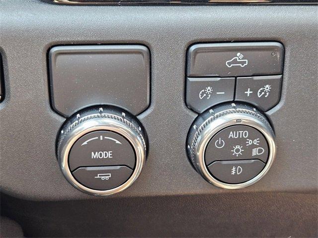 new 2025 GMC Sierra 1500 car, priced at $48,285