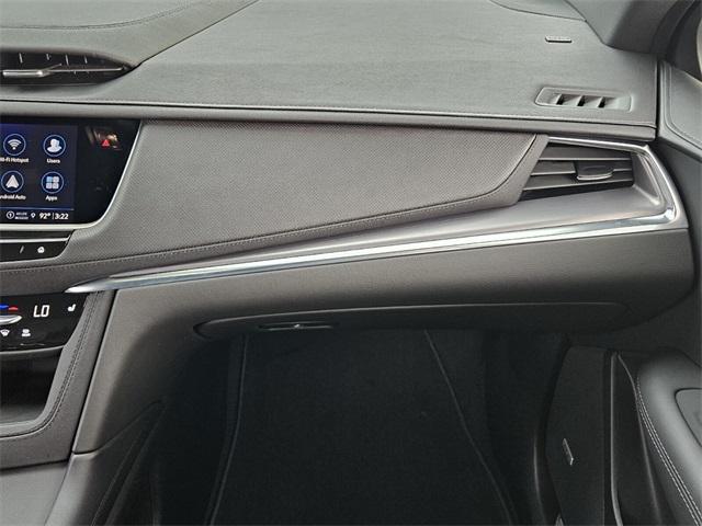 used 2024 Cadillac XT5 car, priced at $37,972