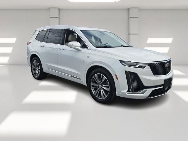 used 2021 Cadillac XT6 car, priced at $27,121