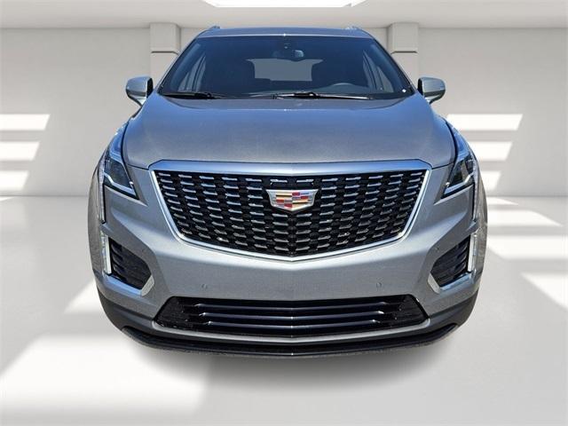 new 2025 Cadillac XT5 car, priced at $44,690