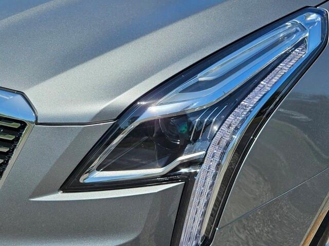 new 2025 Cadillac XT5 car, priced at $44,690