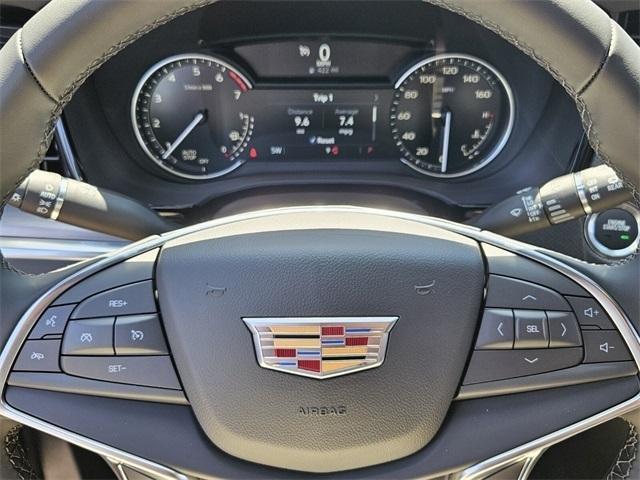 new 2025 Cadillac XT5 car, priced at $44,690