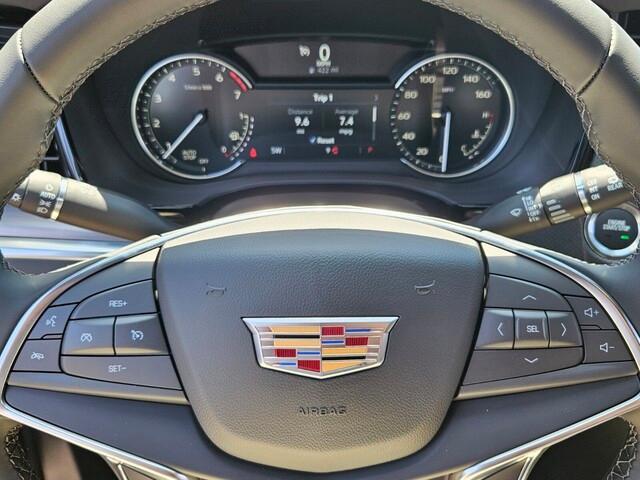 new 2025 Cadillac XT5 car, priced at $44,690