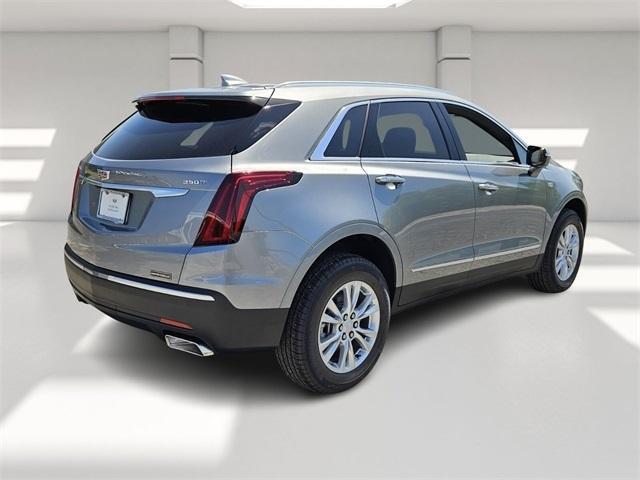 new 2025 Cadillac XT5 car, priced at $44,690