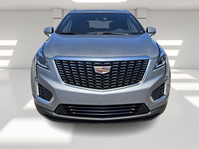 new 2025 Cadillac XT5 car, priced at $44,690