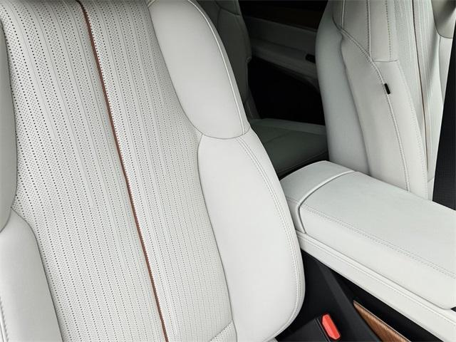new 2026 Cadillac VISTIQ car, priced at $79,089
