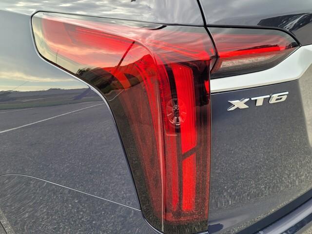 new 2025 Cadillac XT6 car, priced at $46,215