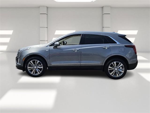 used 2022 Cadillac XT5 car, priced at $29,983