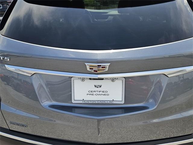 used 2022 Cadillac XT5 car, priced at $29,983