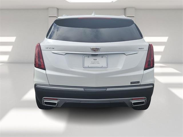 new 2025 Cadillac XT5 car, priced at $51,870