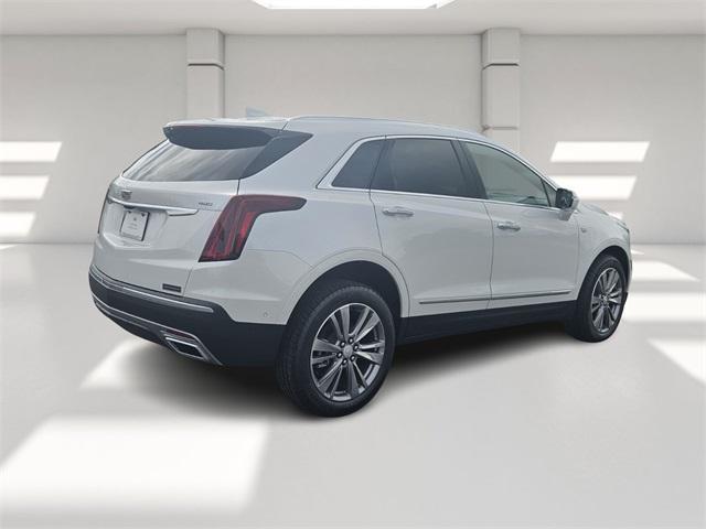 new 2025 Cadillac XT5 car, priced at $51,870