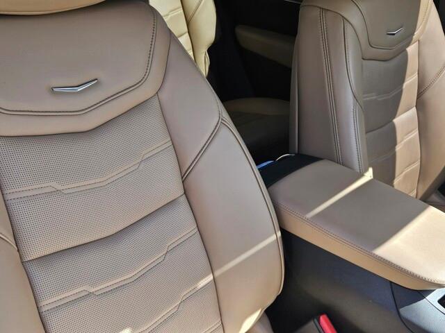 used 2024 Cadillac XT6 car, priced at $50,983