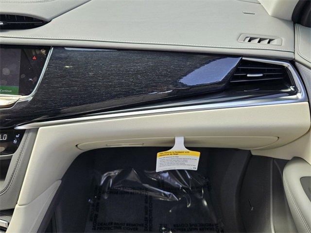 new 2025 Cadillac XT6 car, priced at $58,890