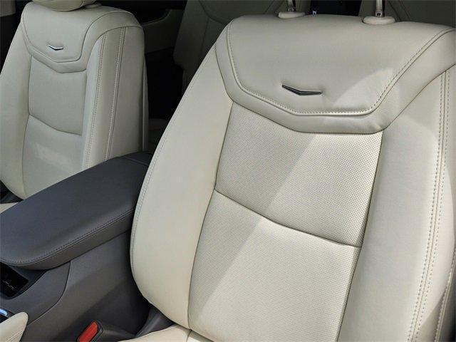 new 2025 Cadillac XT6 car, priced at $58,890