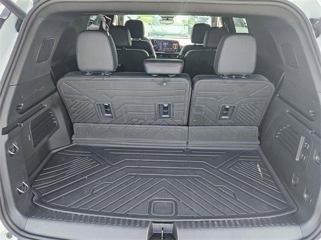 used 2024 Chevrolet Traverse car, priced at $51,287