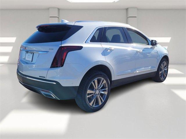 new 2025 Cadillac XT5 car, priced at $56,690