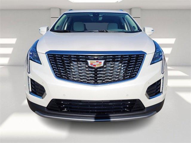 new 2025 Cadillac XT5 car, priced at $56,690