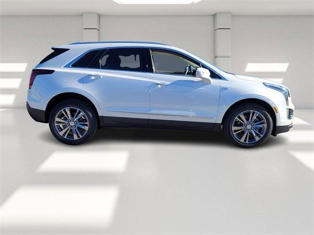 new 2025 Cadillac XT5 car, priced at $56,690