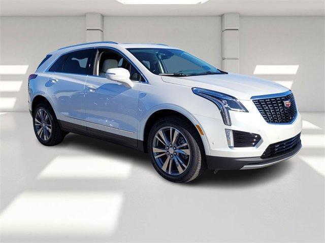 new 2025 Cadillac XT5 car, priced at $56,690