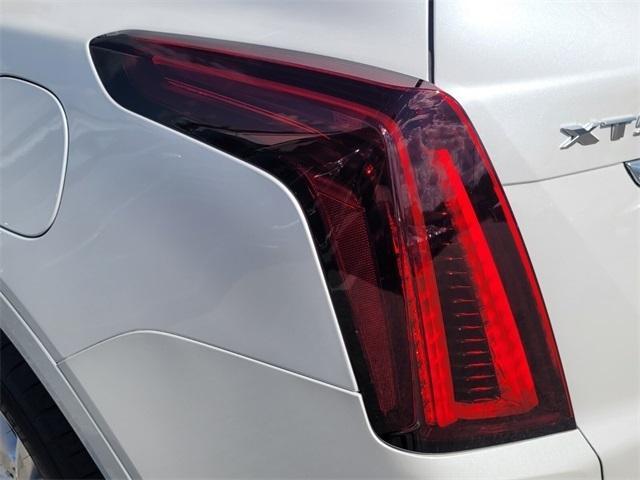 new 2025 Cadillac XT5 car, priced at $41,546