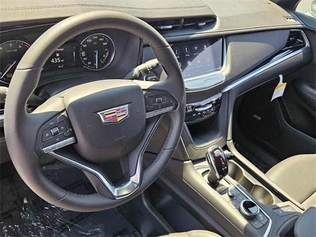 new 2025 Cadillac XT6 car, priced at $48,940