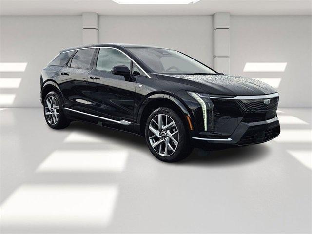 new 2025 Cadillac OPTIQ car, priced at $52,390