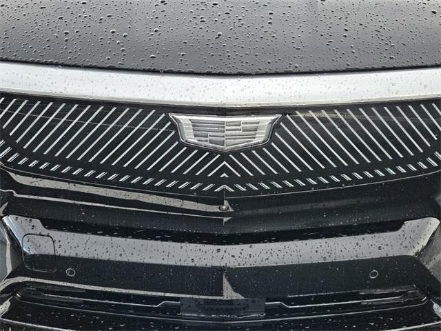 new 2025 Cadillac OPTIQ car, priced at $52,390