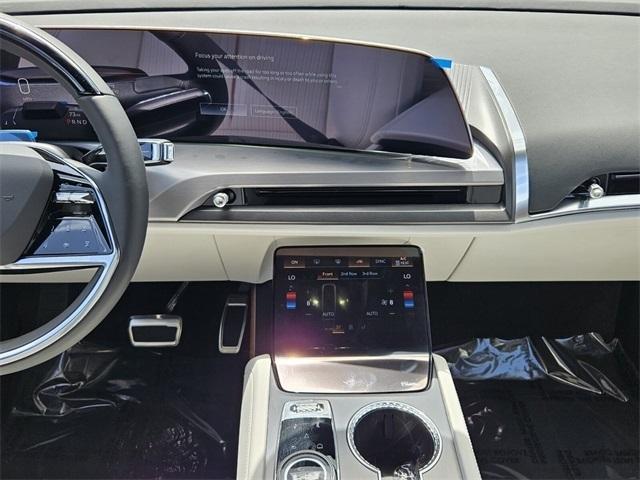 new 2026 Cadillac VISTIQ car, priced at $78,315