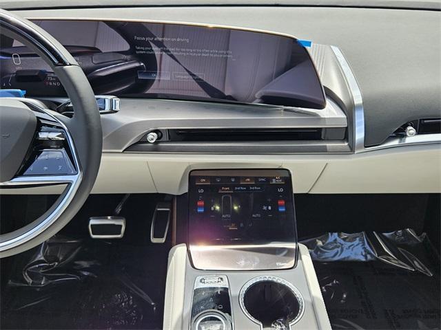 new 2026 Cadillac VISTIQ car, priced at $78,315