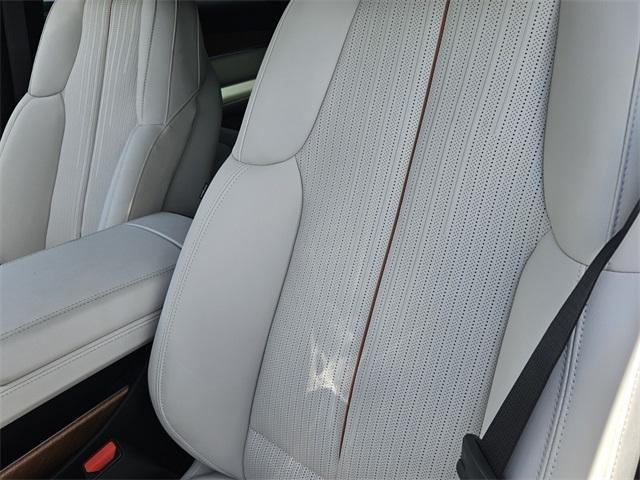 new 2026 Cadillac VISTIQ car, priced at $79,189