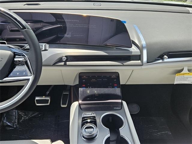new 2026 Cadillac VISTIQ car, priced at $79,189