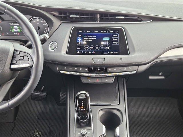 used 2021 Cadillac XT4 car, priced at $24,991