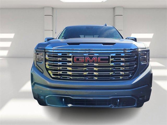 new 2025 GMC Sierra 1500 car, priced at $73,300