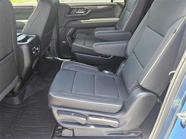 new 2025 GMC Yukon XL car, priced at $78,134