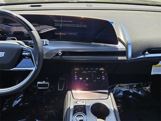 new 2026 Cadillac VISTIQ car, priced at $77,415
