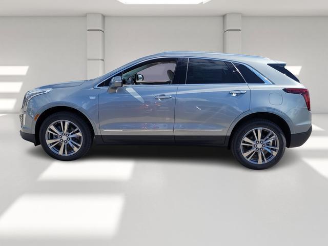 new 2025 Cadillac XT5 car, priced at $50,990