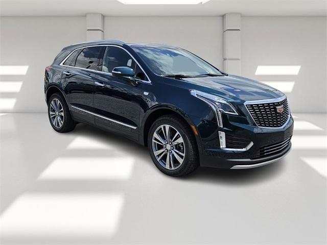 new 2025 Cadillac XT5 car, priced at $56,765