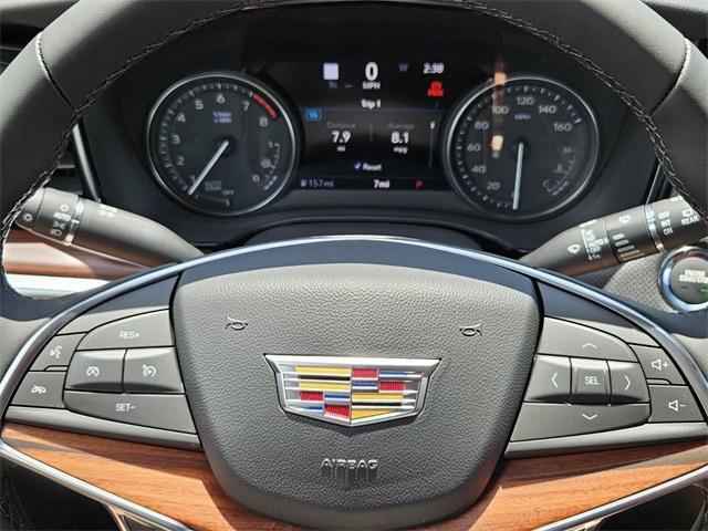 new 2025 Cadillac XT5 car, priced at $56,765