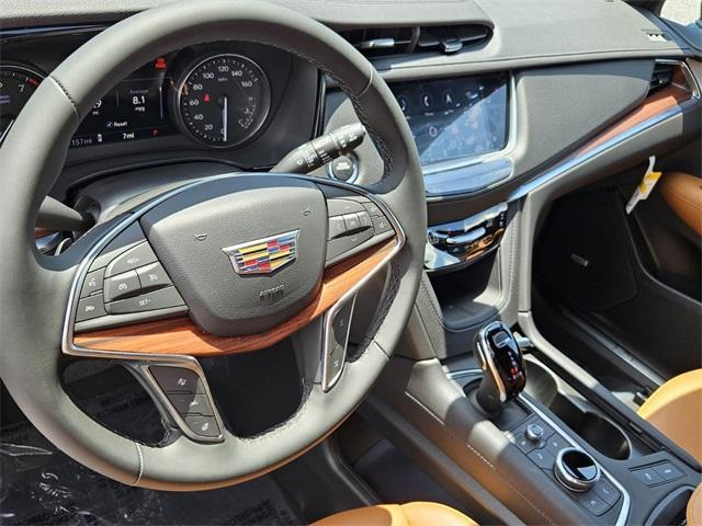 new 2025 Cadillac XT5 car, priced at $56,765