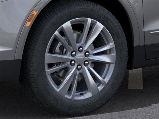 new 2025 Cadillac XT5 car, priced at $51,090