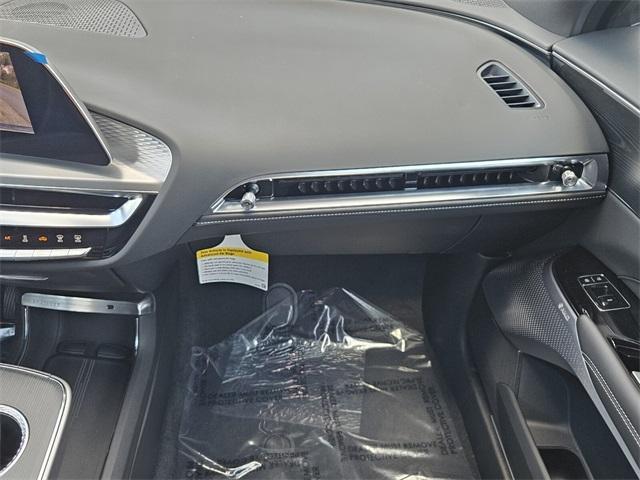 new 2025 Cadillac LYRIQ car, priced at $67,090