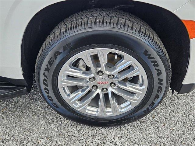 used 2023 GMC Yukon XL car, priced at $52,894